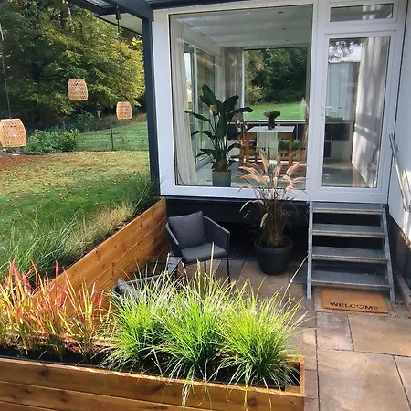 Daire Waldgefluester Melle